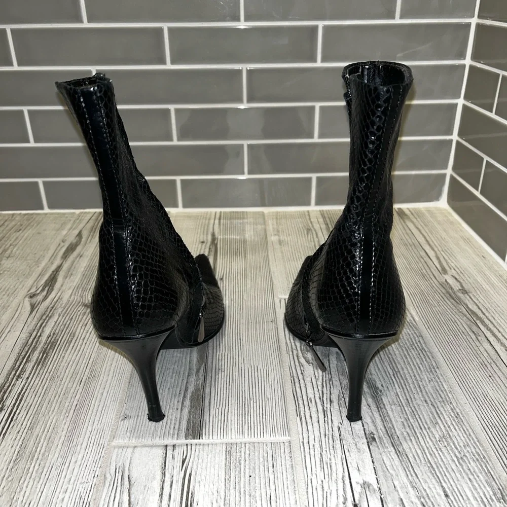 Linea Paolo black leather pointed toe bootie size 8.5 - Picture 3 of 14